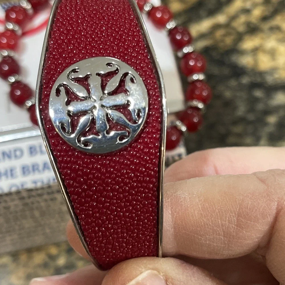 Patriotic Rustic Cuff Set Of 2 Bracelets One Stretch One Metal Cuff Red & Silver